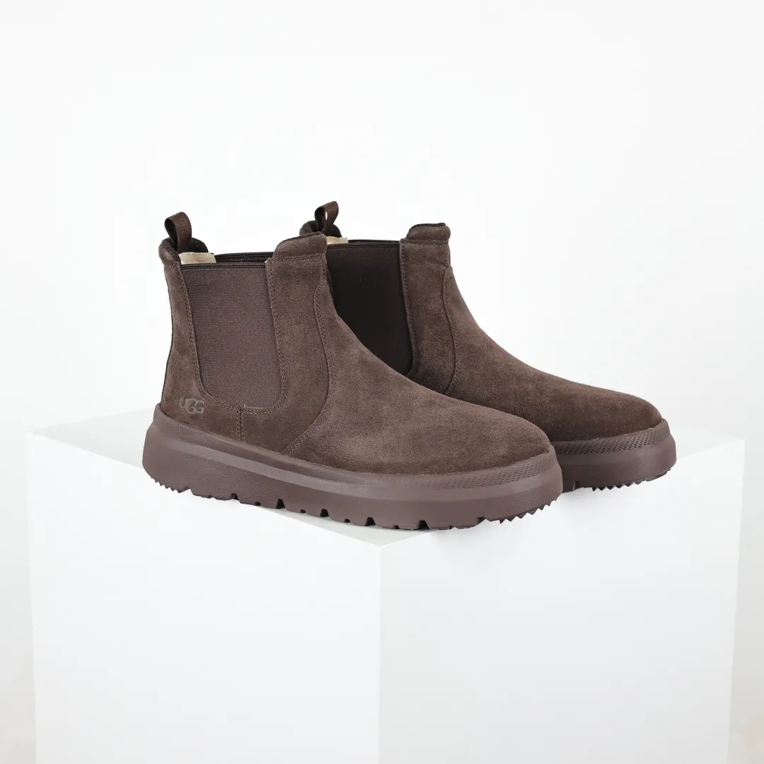 Copywriting price 💰680 The core recommendation is good price. The platform's foreign trade is exclusively for UGG Burleigh Chelsea Chelsea men's high-top snow boots 1152050. Produced by the ten-year-old brand shoemaking factory production line. Pay attention to every detail. Longfeng A-grade genuine sheep fur is integrated. It is built in full compliance with the ZP process. Size: 39 40 41 42 43 44 45